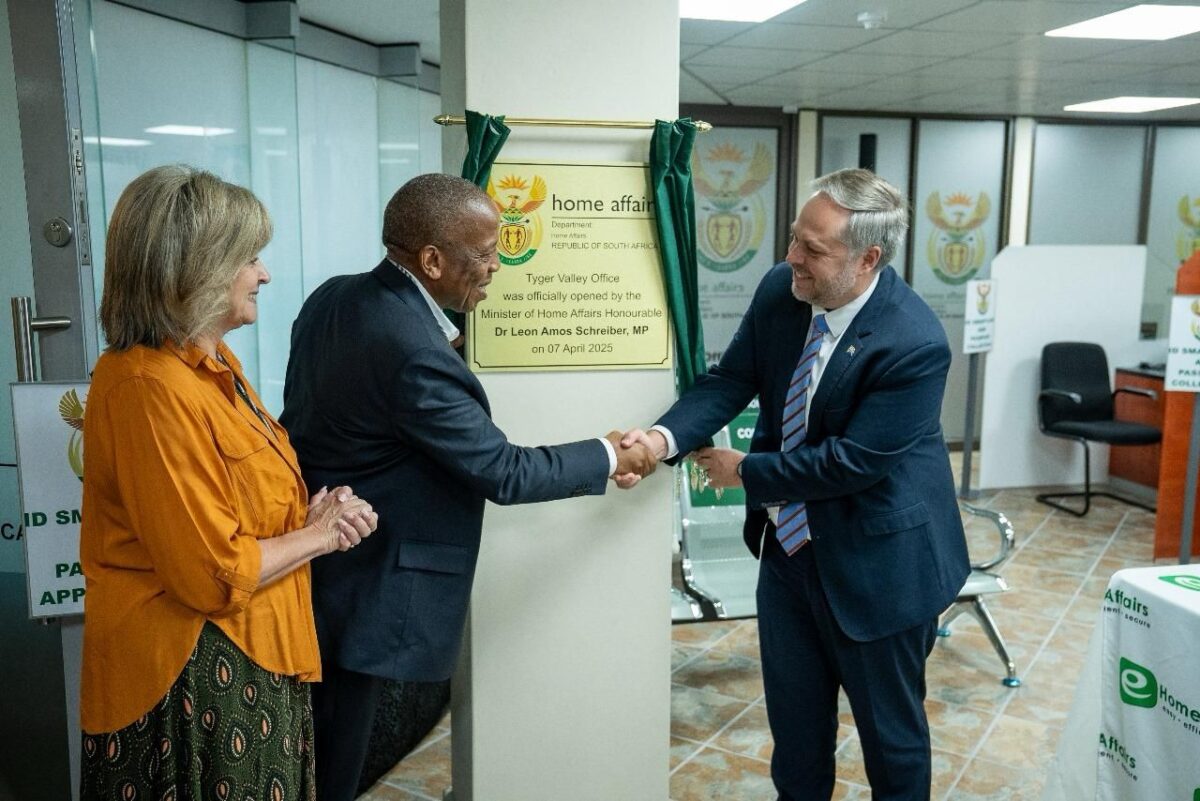Department of Home Affairs at Tyger Valley Shopping Centre â€” Bellville, Cape Town